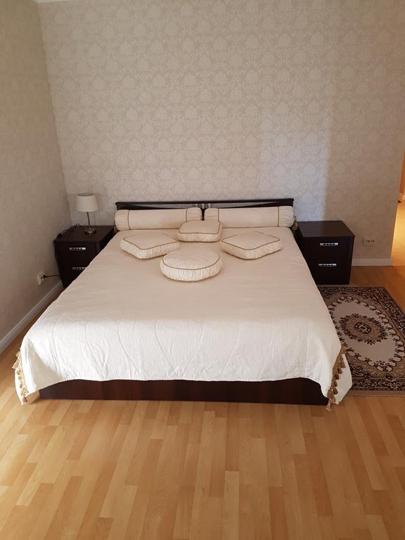 Pretty Apartment Γιέλγκαβα Εξωτερικό φωτογραφία